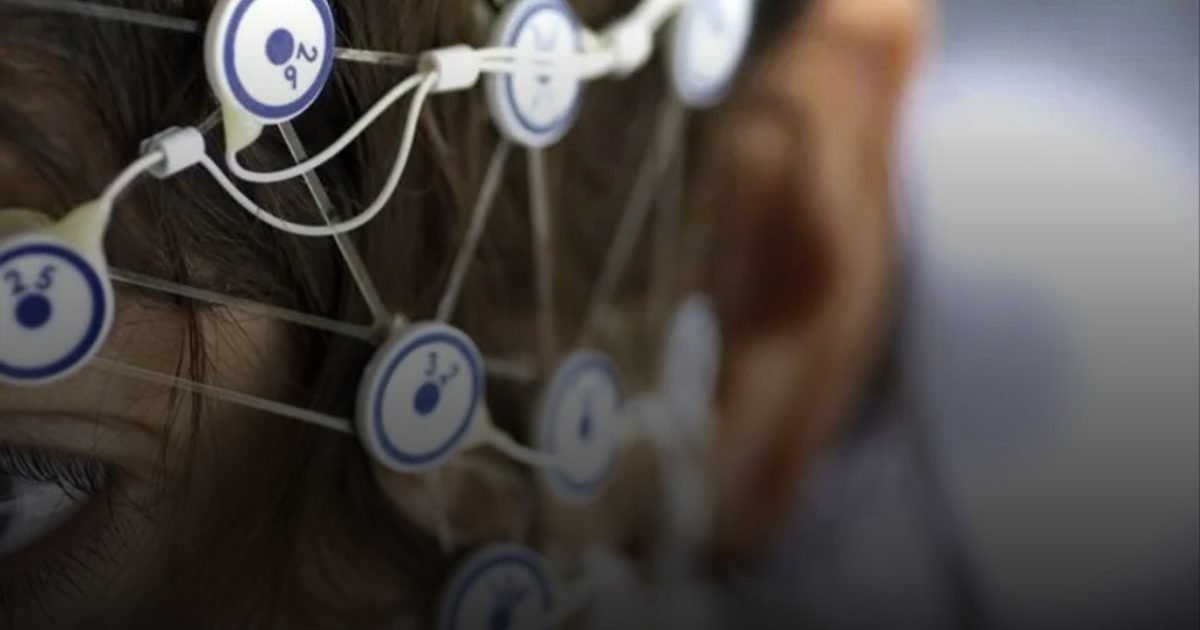 باحثون صينيون: تشخيص مرض الباركنسون عبر تطبيق إلكتروني