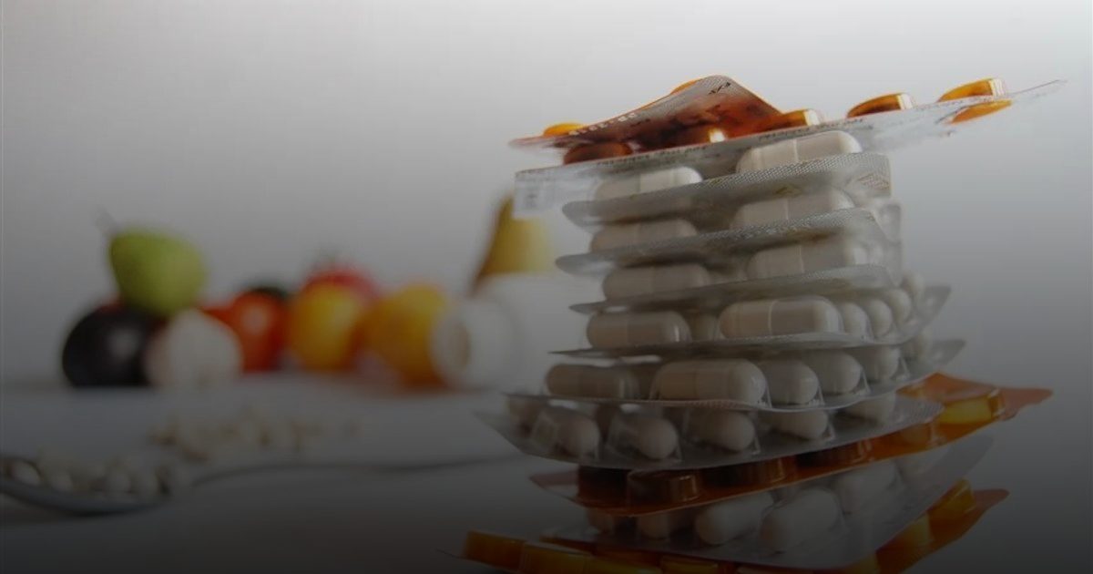 تحذير من شراء الأدوية عبر الإنترنت بعد وقوع حالة وفاة..