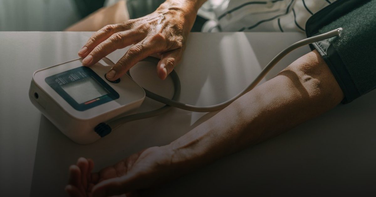 خفض ضغط الدم يحمي القلب والدماغ: دراسة جديدة مثيرة