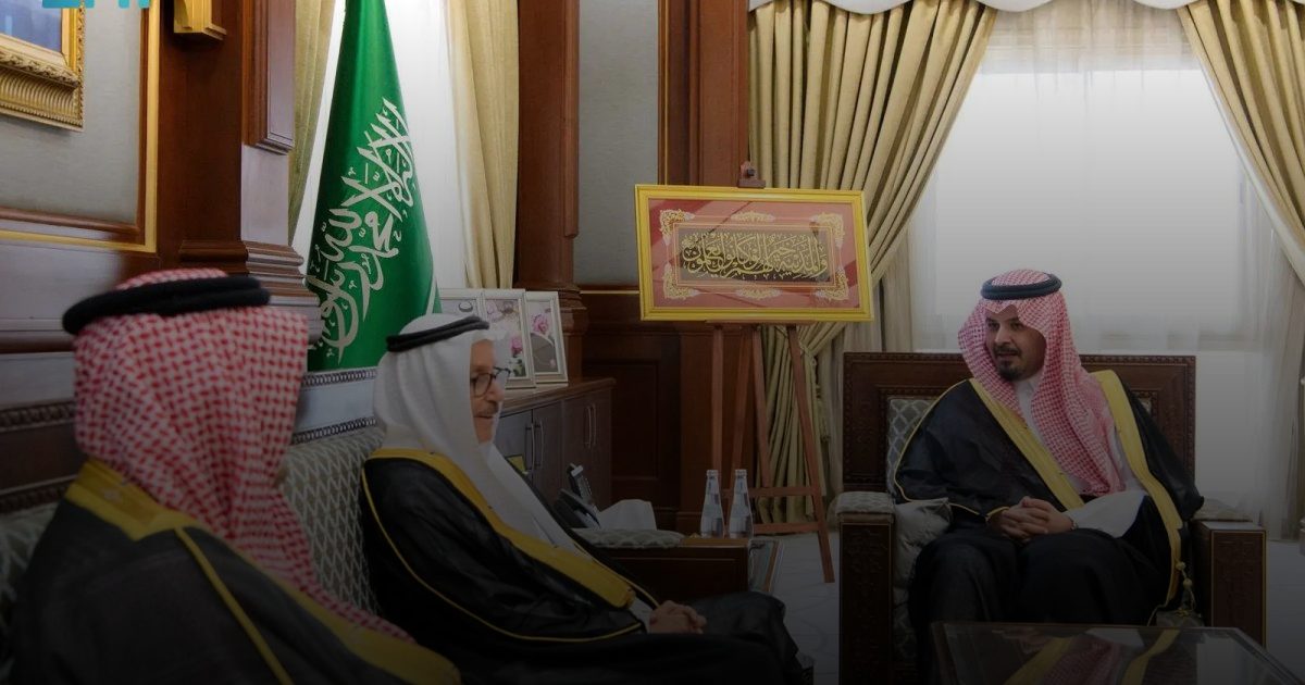 أمير المدينة المنورة يستقبل الرئيس التنفيذي والعضو المنتدب لشركة المواساة