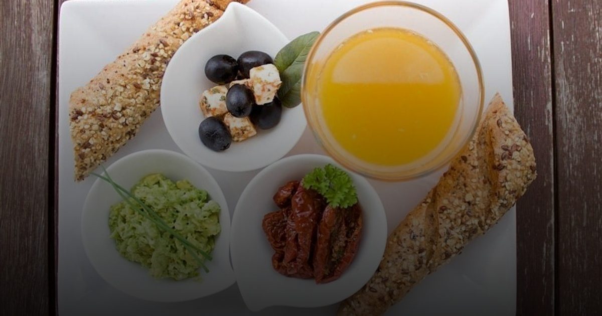 فيتامين "سحري" يقلل خطر سرطان القولون للنصف