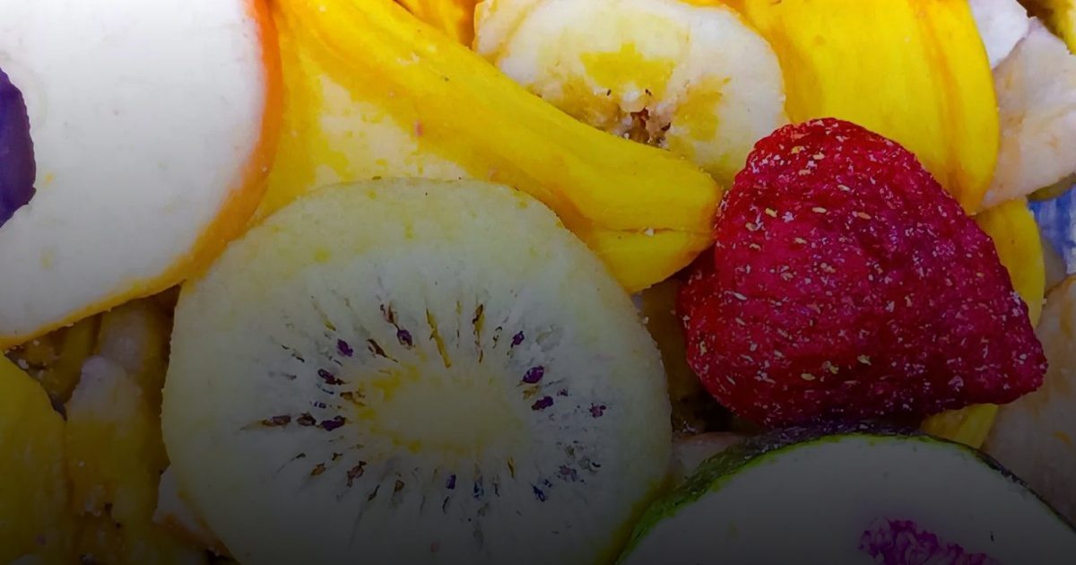 أطعمة لتعزيز التستوستيرون: 8 فواكه تساعد في رفع مستويات الهرمون الذكري طبيعياً