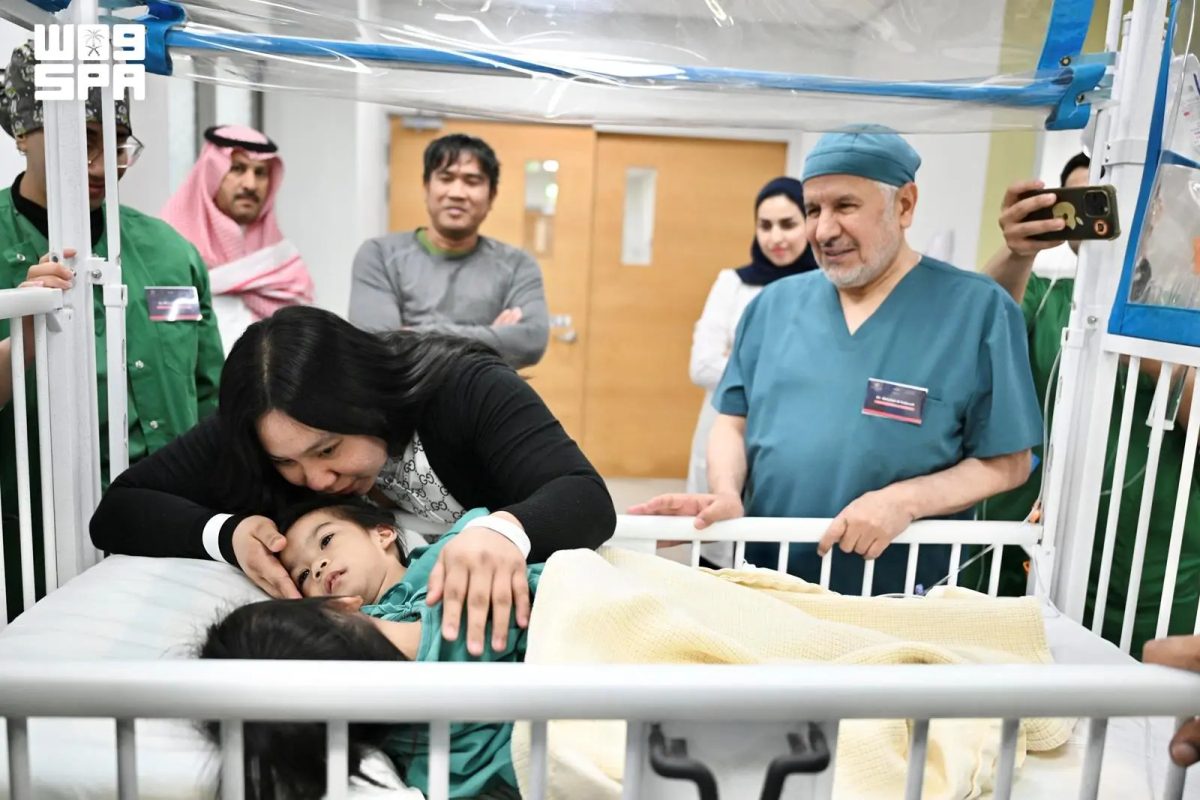 بدء المرحلة الخامسة من فصل التوأم الفلبيني الملتصق بالرياض