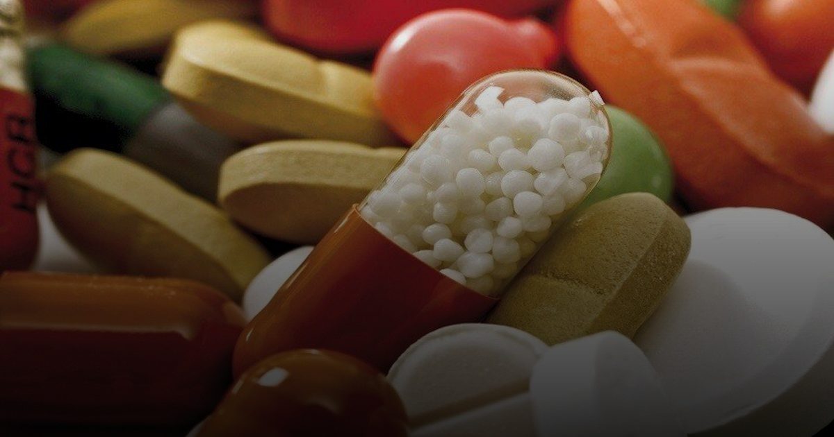 أدوية الصداع والحديد: مخاطر خفية تهدد كبد مرضى فقر الدم