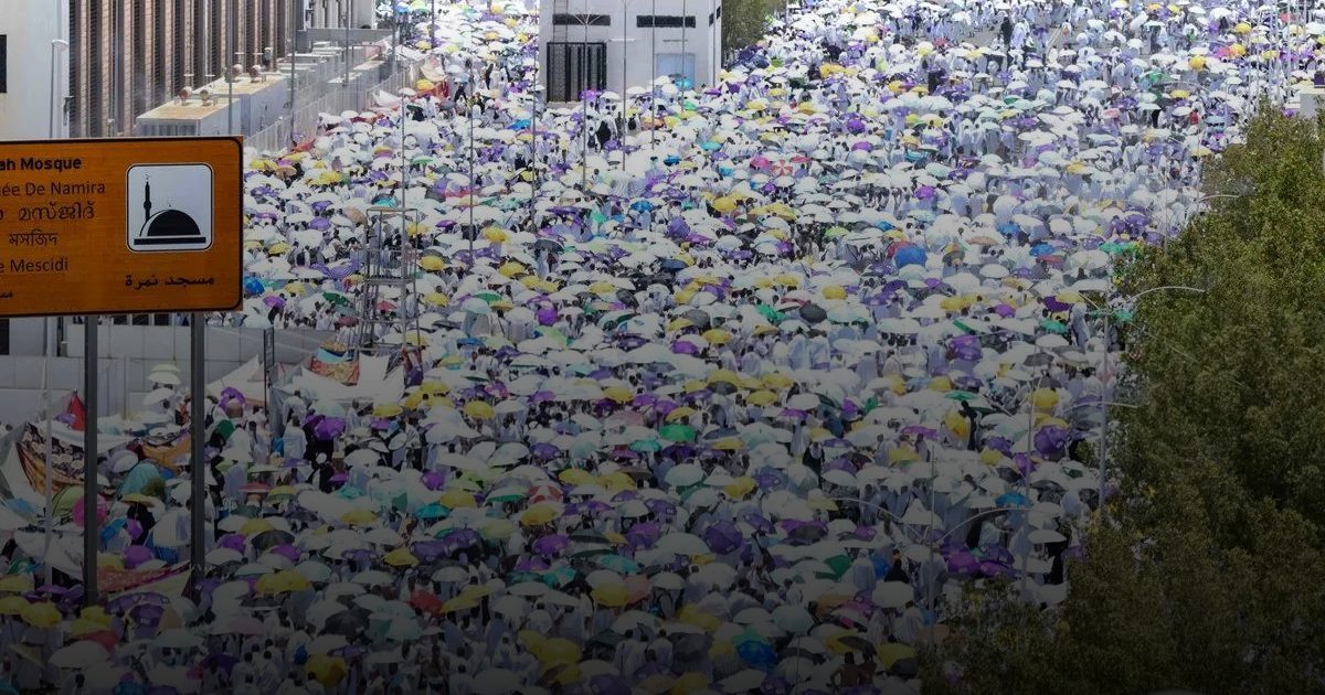 ضربات الشمس .. خطر يهدد الحجاج .. وهذه سبل الوقاية