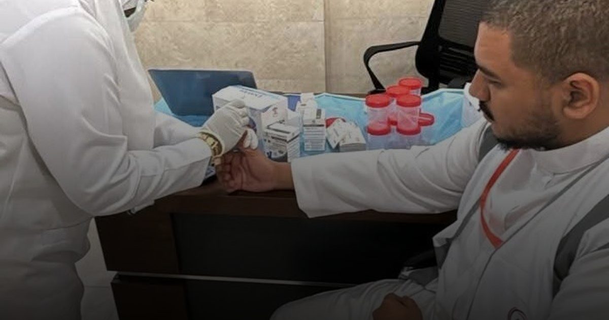 تفعيل 3 عيادات متنقلة لتعزيز الرعاية الصحية بمقر شركات الطوافة