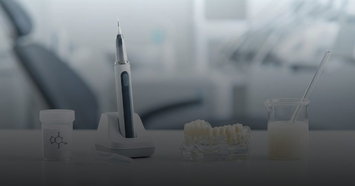 تقنية البروتينات الضوئية في تبييض الأسنان