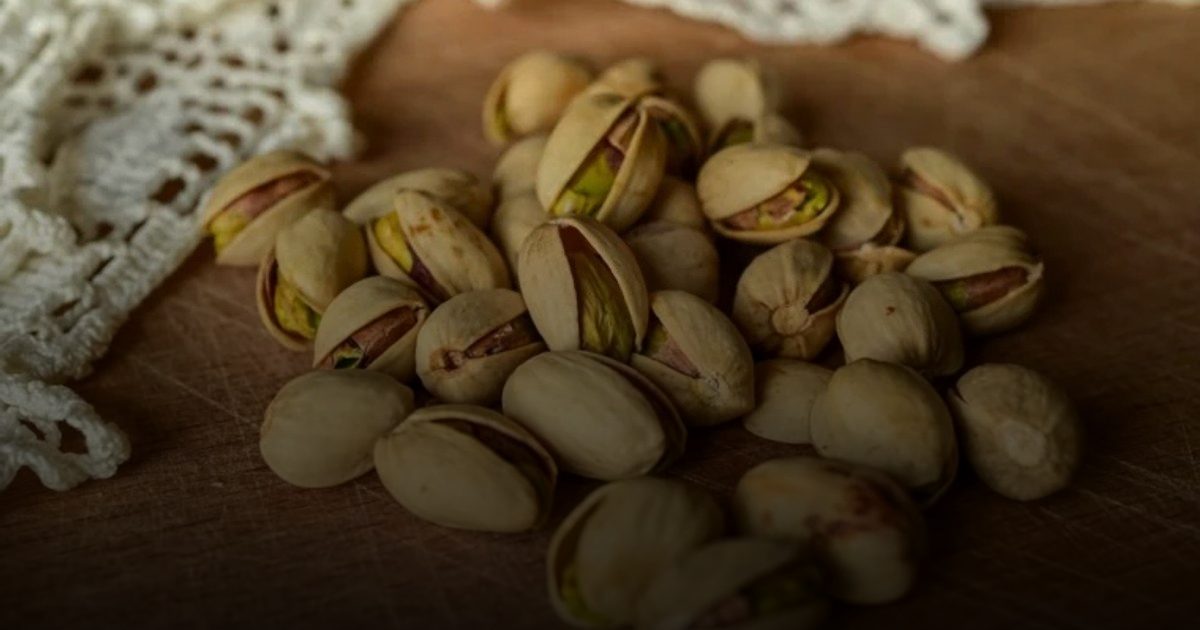 تناول الفستق ليلاً يفيد حالة ما قبل السكري