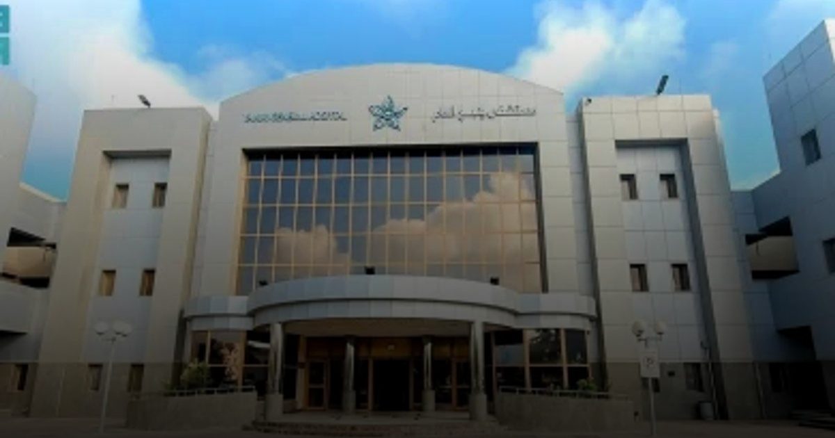 تقنية الروبوت تنهي معاناة مستفيدة من آلام الركبة في مستشفى الدرعية العام