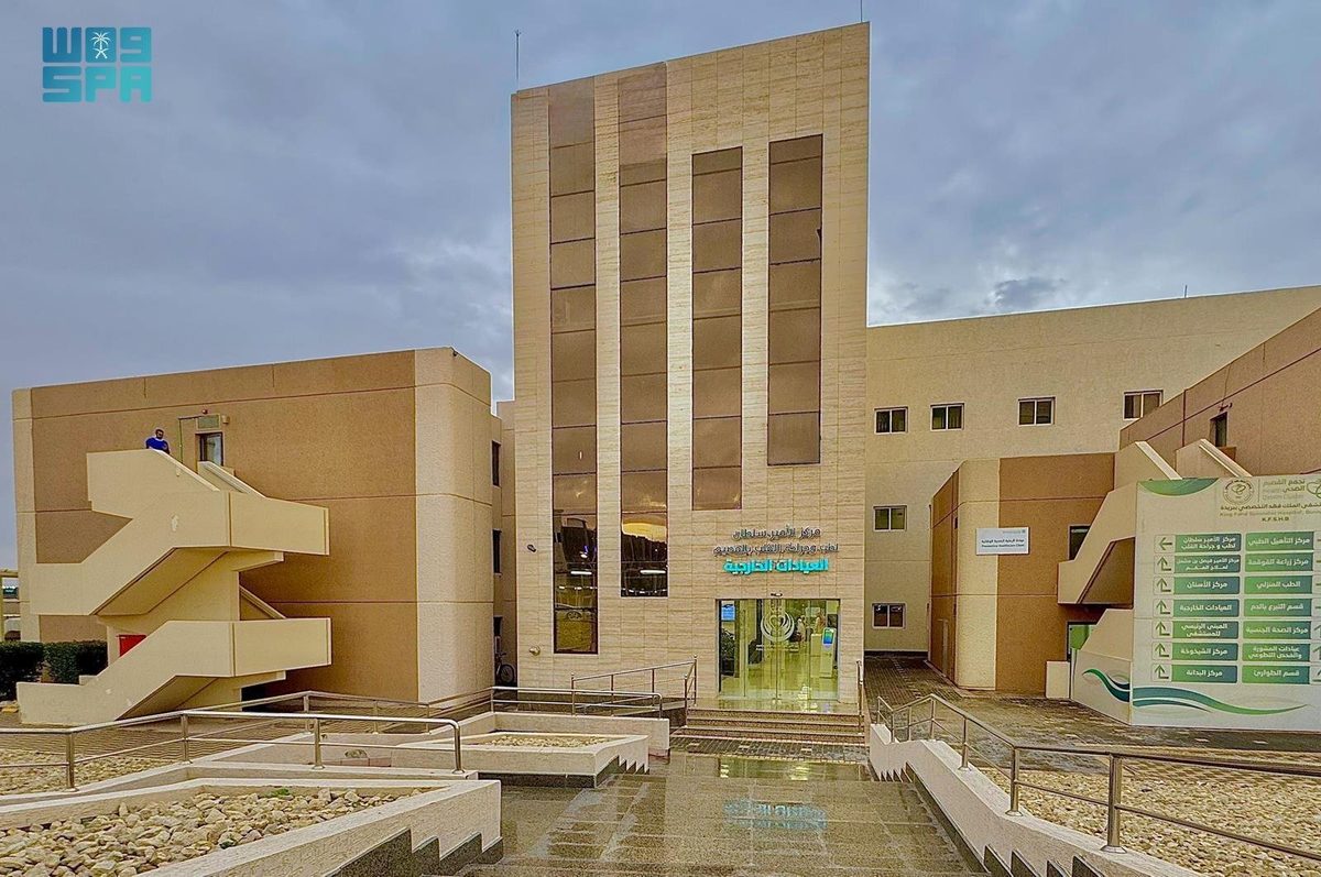 مركز القلب بالقصيم ينجح في إنقاذ حياة مريض باستخدام تقنية الطعوم الشريانية