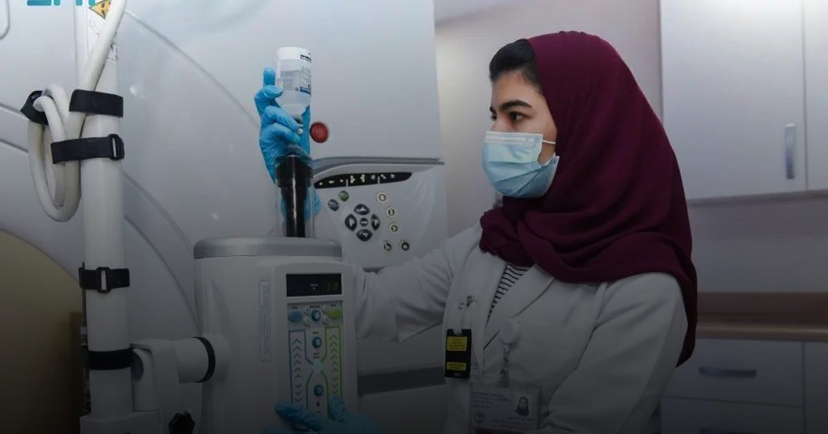 تقنية تدخلية متقدمة لتشخيص أورام الثدي غير المرئية بالتصوير التقليدي يطبقها " التخصصي"