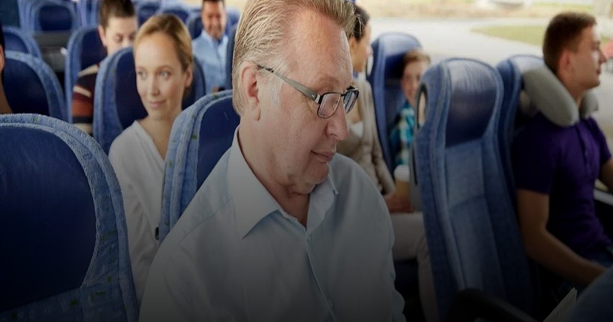 هذه أفضل المقاعد لتجنب فقدان السمع أثناء السفر بالطائرة