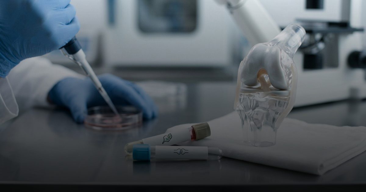 آلام المفاصل خلال انقطاع الطمث: الأسباب والحلول