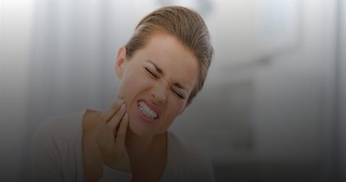 تجنب الألم الحاد:..كل ما تحتاج معرفته عن حساسية الأسنان وأسبابها