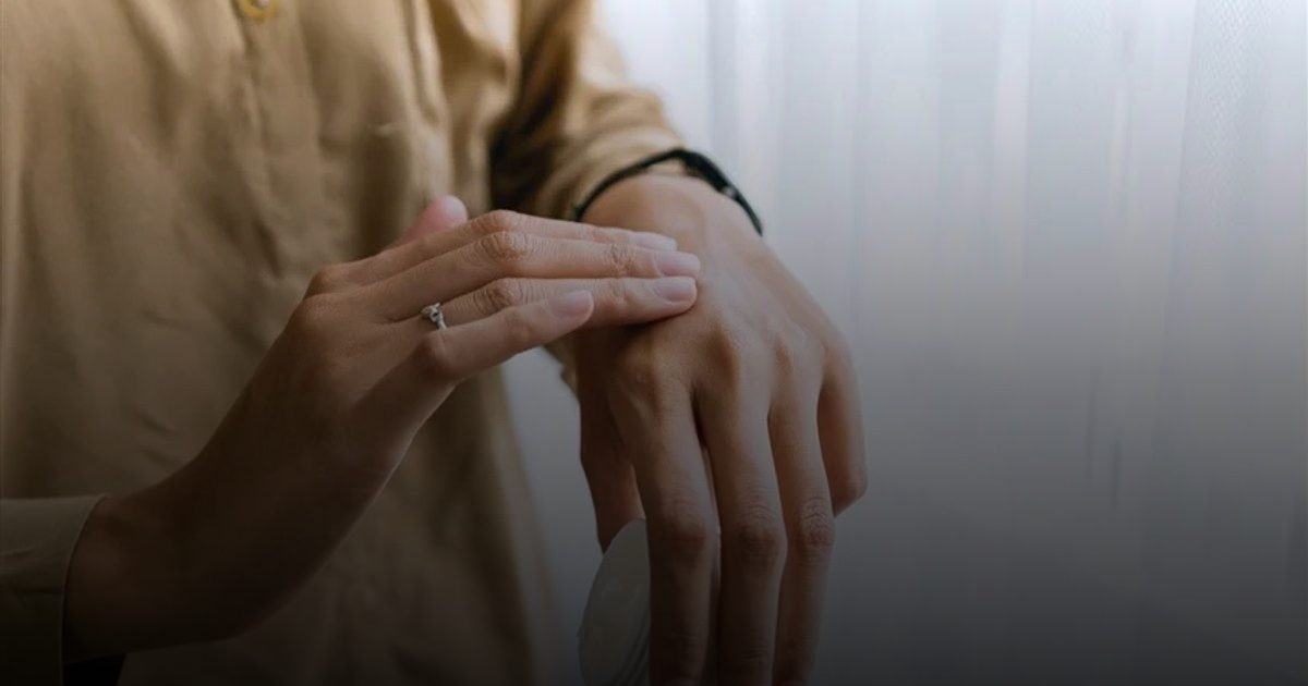 شامات غريبة وقرحة.. علامات حمراء لسرطان الجلد