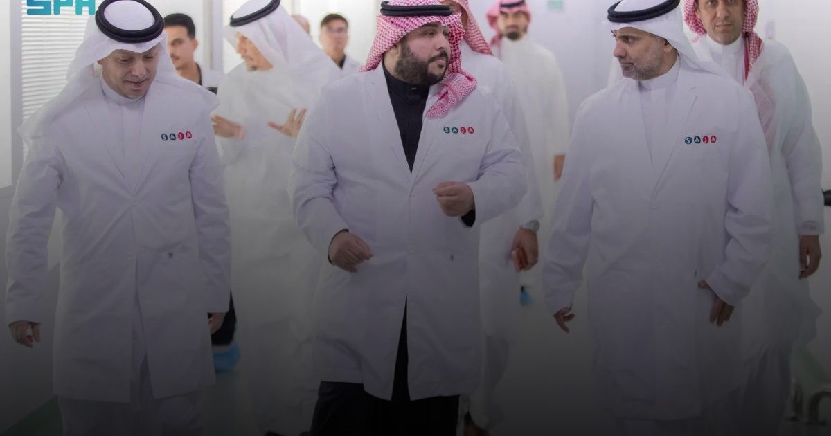 وزير الصحة يتفقّد الخدمات الصحية بمحافظتي جدة والليث