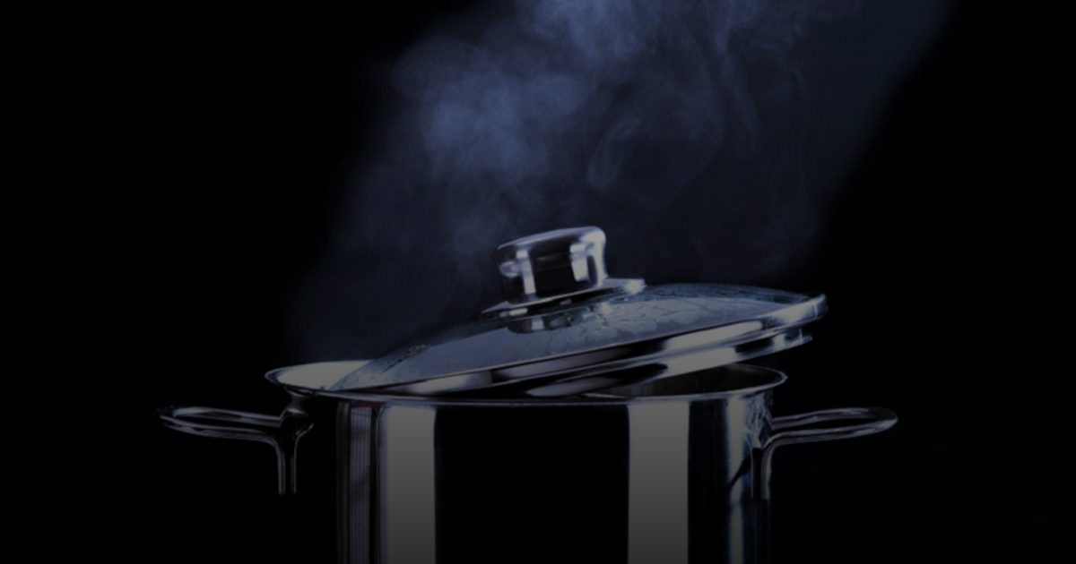 سحب أواني طهي في أمريكا لتلوثها بالرصاص وارتباطه بمخاطر التوحد والسرطان