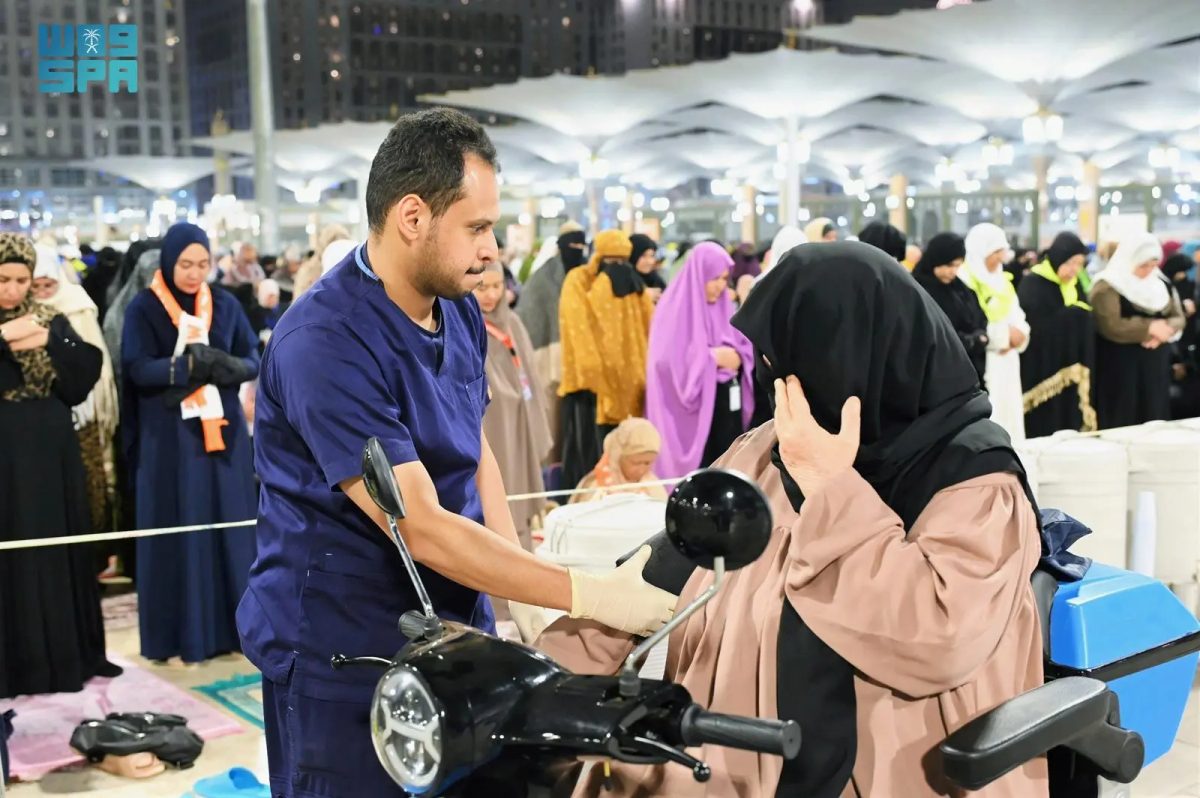 أكثر من 49 ألف مستفيد من الخدمات الطبية بجوار المسجد النبوي خلال شهر رمضان