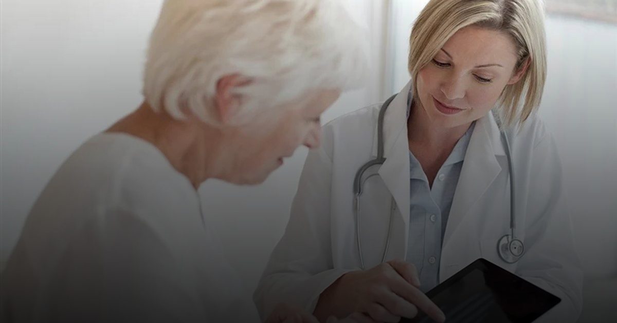 تلوث الهواء يهدد عظام النساء بعد انقطاع الطمث