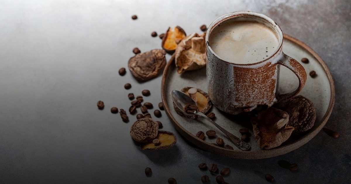 بين الحقيقة والوهم .. قهوة الفطر تساعد على الوقاية من السرطان وتحسن المزاج