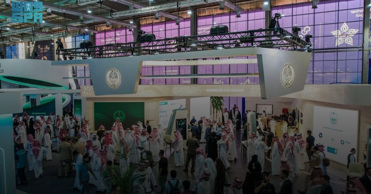 "الداخلية" تحقق تكاملًا نوعيًا: إطلاق حلول الذكاء الاصطناعي وتطبيقات الاستجابة السريعة في الخدمات الطبية