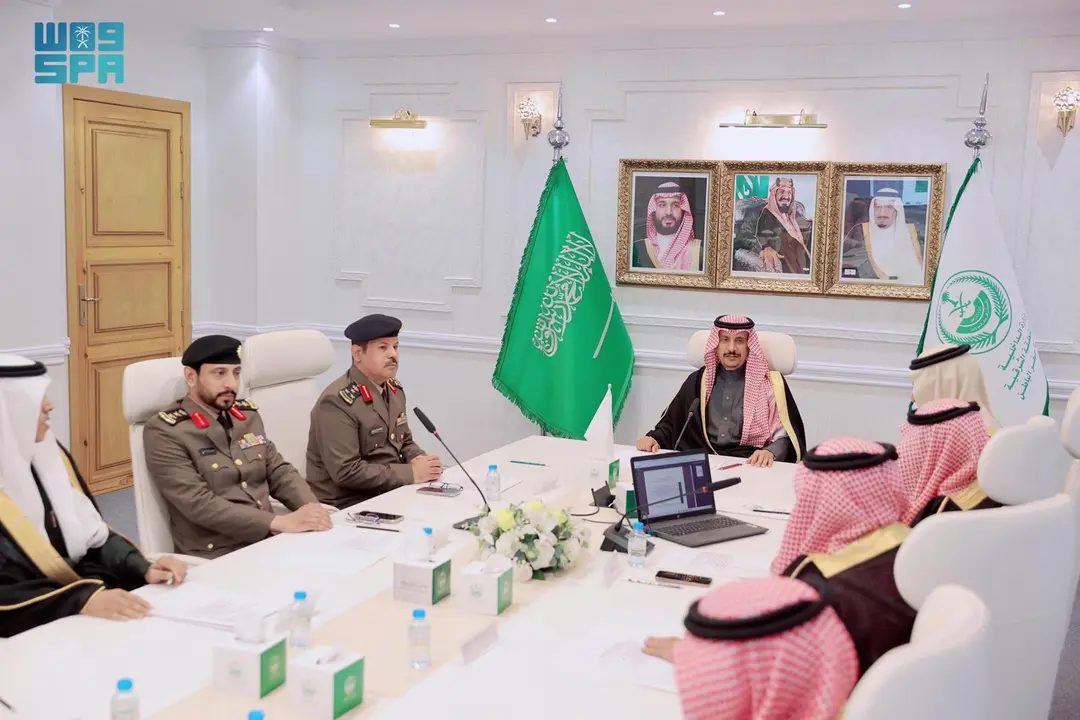 الأمير عبدالرحمن بن عبد الله يرأس اجتماع اللجنة الرئيسية لبرنامج المدن الصحية بحفر الباطن