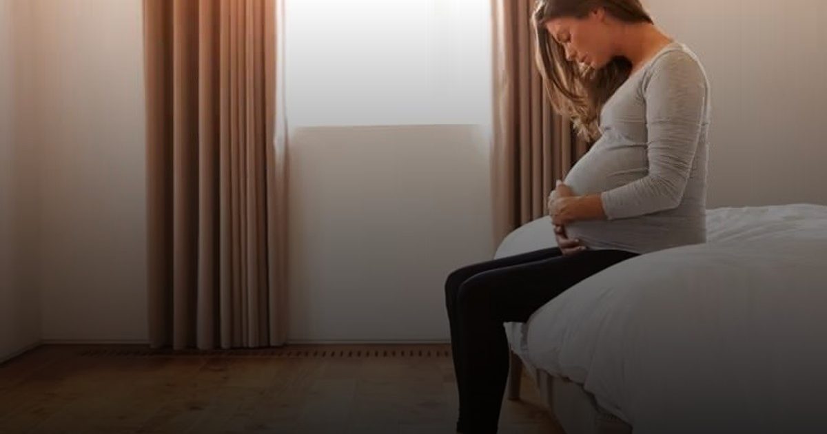 غثيان الحمل الشديد يزيد خطر مشاكل الصحة العقلية