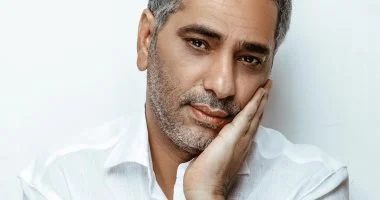  فضل شاكر يعاني من اعتلال الشبكية وتآكل غضاريف الرقبة