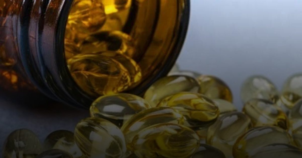 استشاري: فحص فيتامين B12 الروتيني غير مفيد للأصحاء.. وينصح به لـ 4 فئات محددة