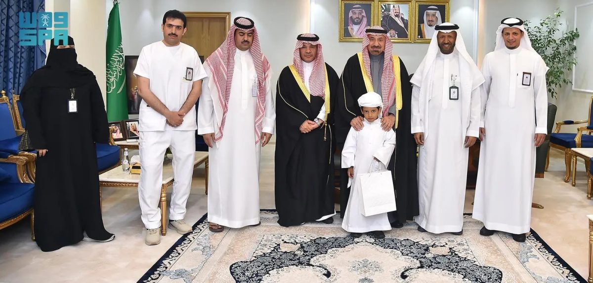 أمير منطقة نجران يطلق الحملة الوطنية للتطعيم ضد شلل الأطفال