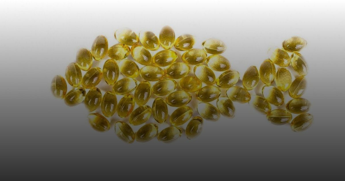 فوائد زيت السمك وقدرته على تقليل تجلط الدم