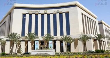   في مصر.. ضبط صيدلانية تنتحل صفة طبيب بشري وإغلاق المنشأة