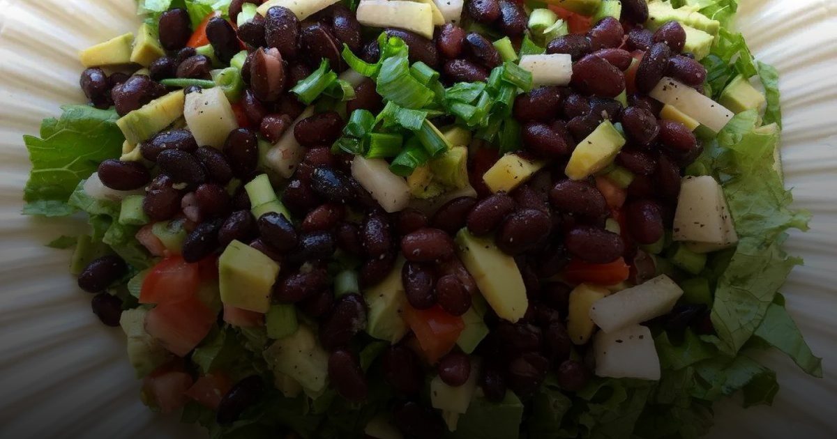 "منجم البروتين الأسود".. الغذاء الملكي الذي يحمي العظام والقلب