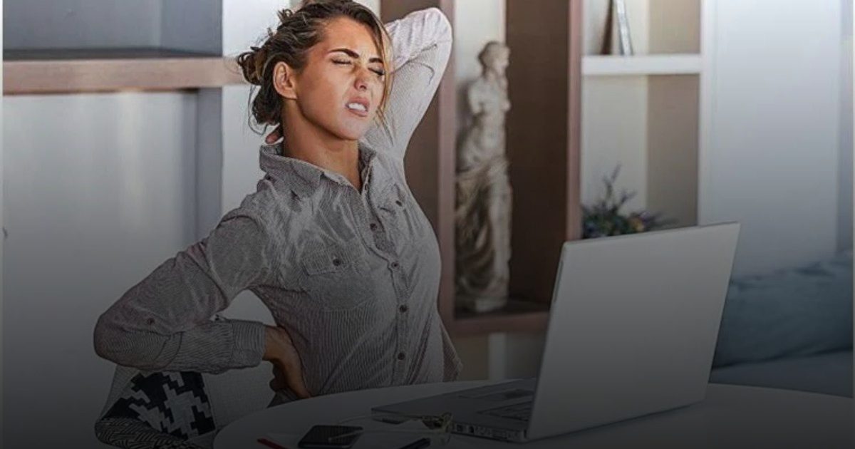 سلوكيات يومية تزيد من خطر آلام الرقبة