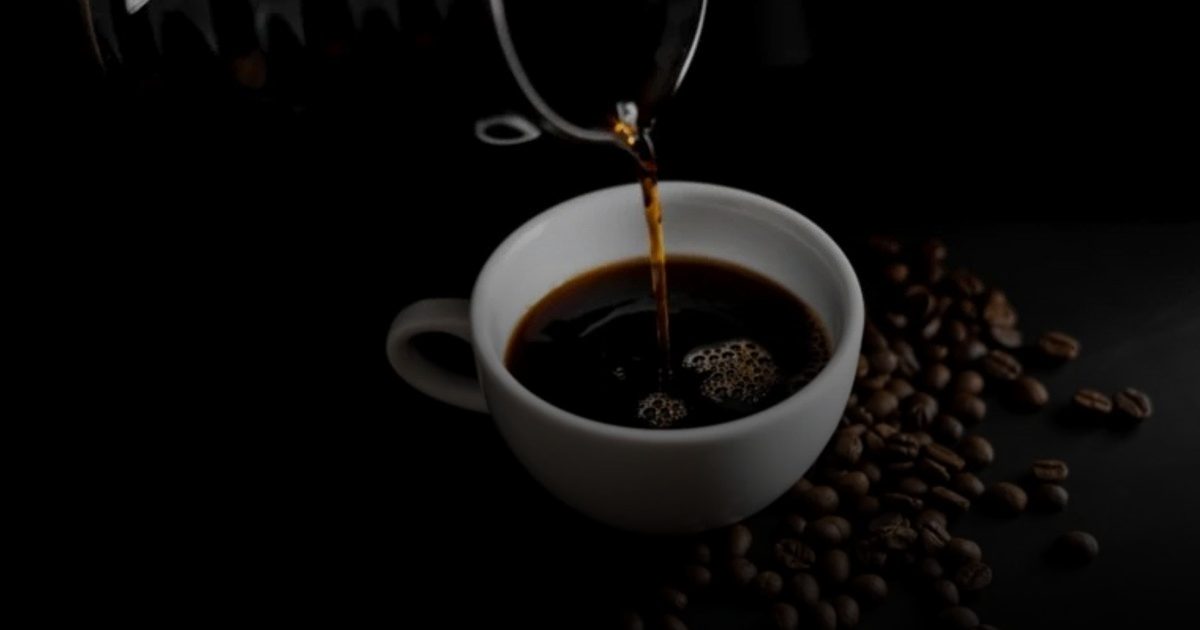 دراسة: مركب طبيعي في القهوة والأرز يحد من خطر النوبات القلبية