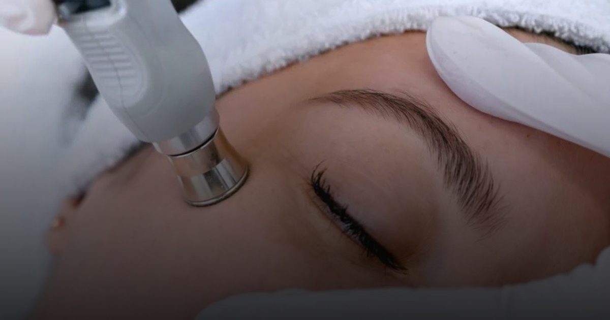 هذه عوامل الحفاظ على جمال البشرة بعد الأربعين