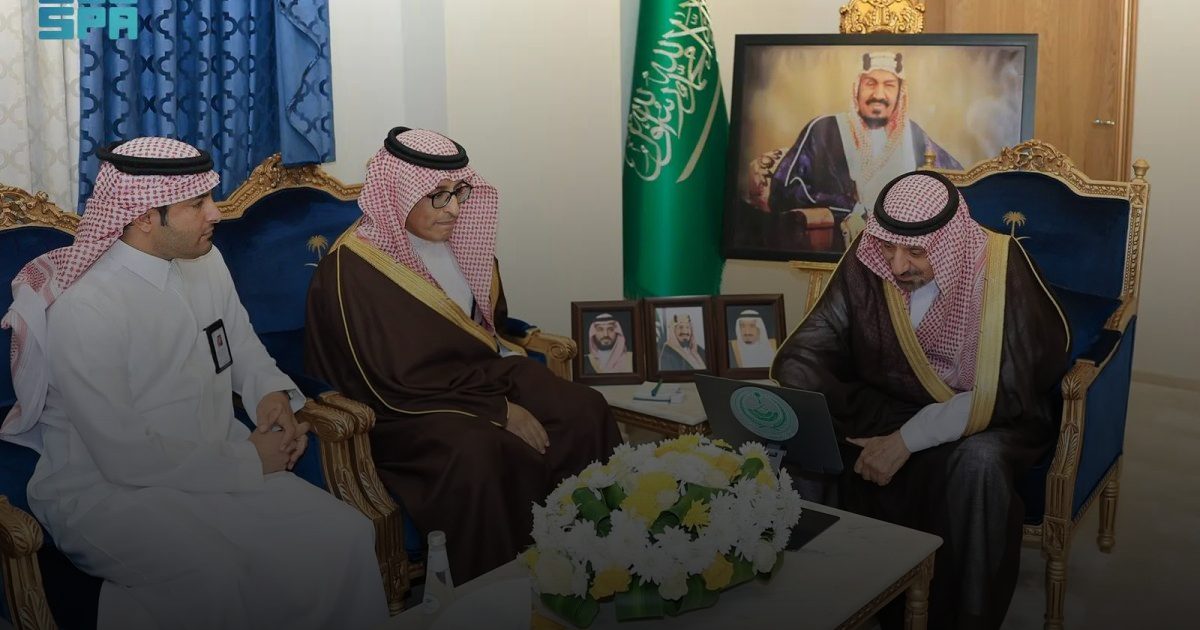 أمير نجران يطلق خدمة القسطرة للجلطات الدماغية المتقدمة بمستشفى الملك خالد