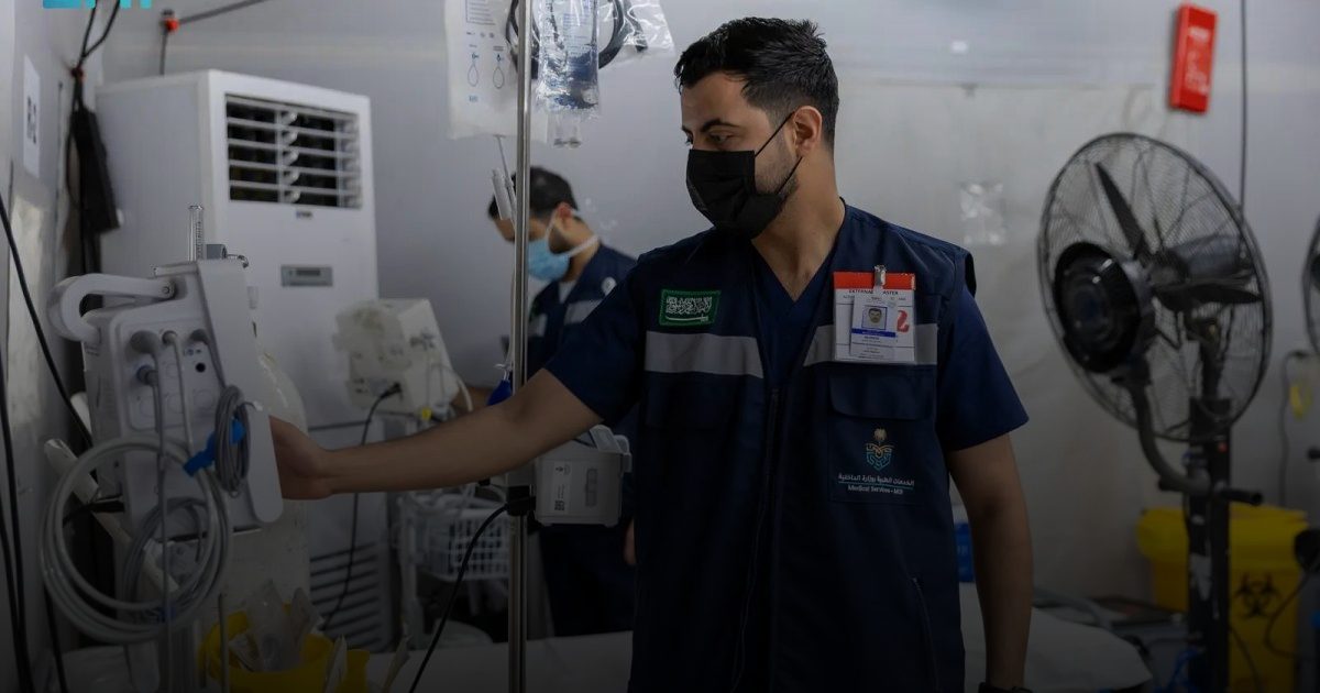 المستشفى الميداني في مشعر عرفات يقدم خدماته الطبية لضيوف الرحمن