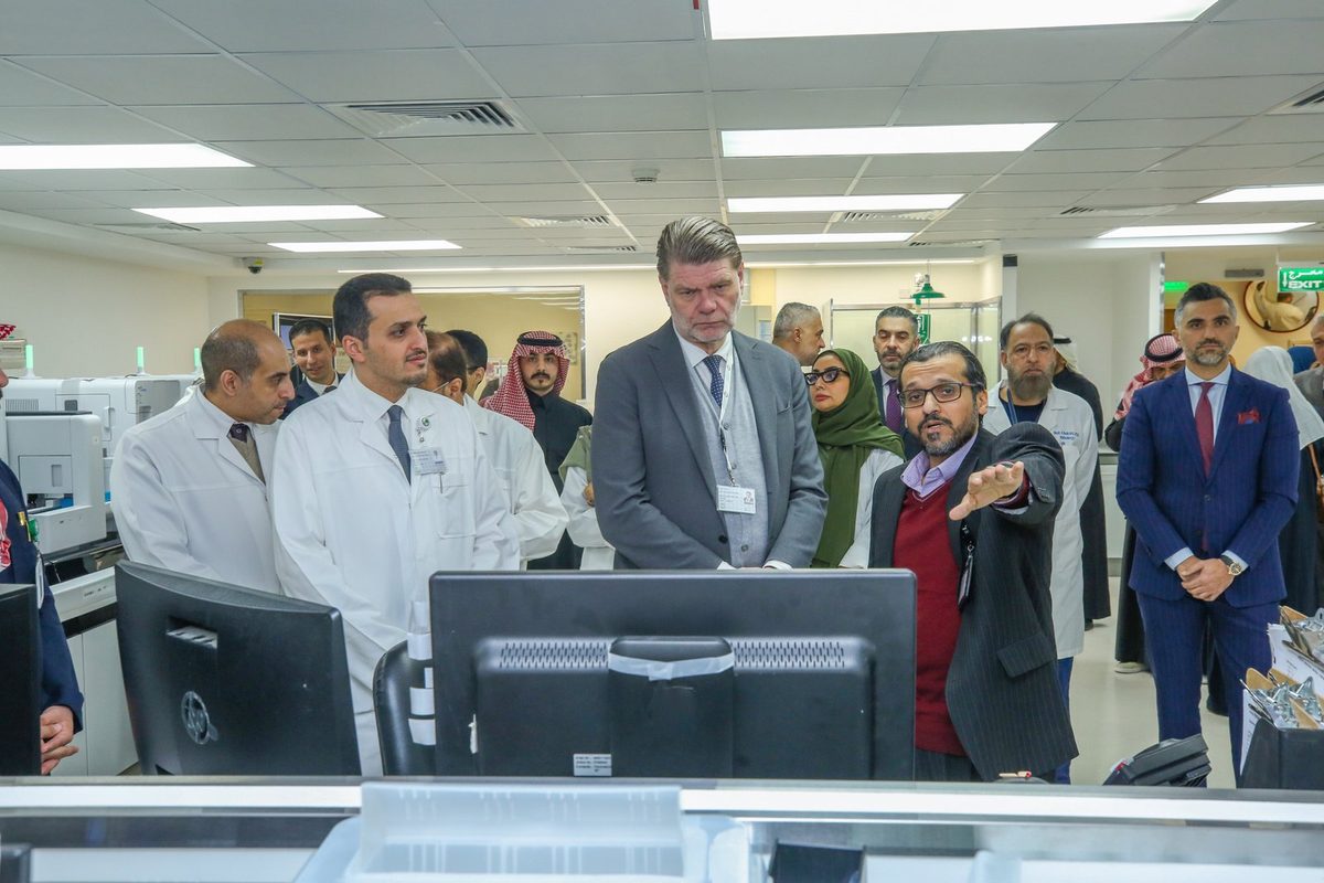 التخصصي" يدشن مختبر التشخيص لأمراض الدم والجهاز المناعي