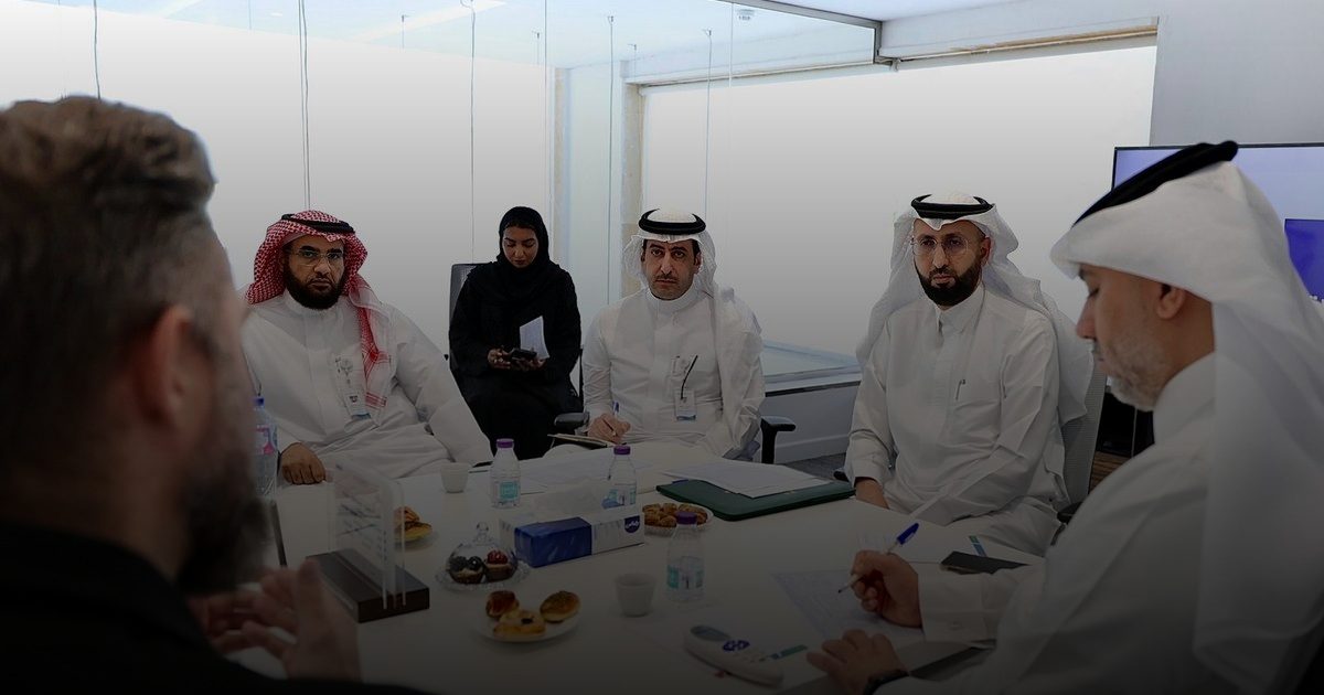 د. الجضعي يلتقي شركات ومواطنين في جدة لمناقشة تطوير المنظومة وتعزيز الجودة