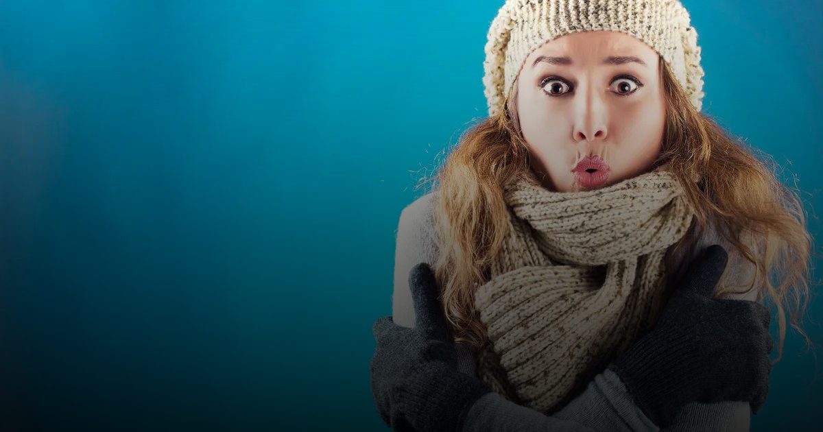 ليس مجرد طقس.. فقر الدم وقصور الغدة الدرقية وراء الشعور الدائم بالبرودة