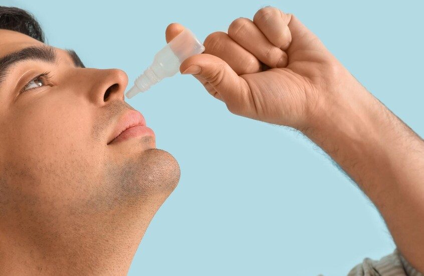 القطرات الأنفية.. مخاطر فادحة تتجاوز علاج الزكام