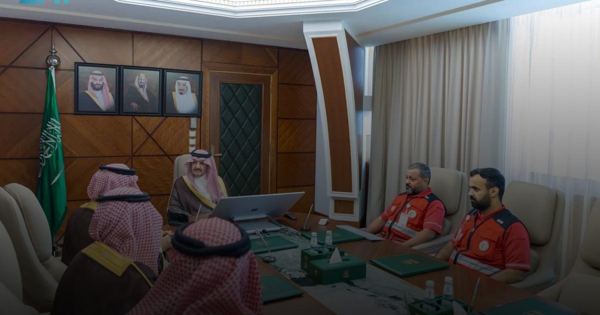جهود الهلال الأحمر السعودي تنال إشادة أمير الشرقية