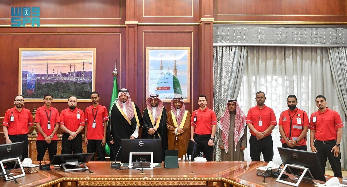 أمير منطقة المدينة المنورة يدشن نموذج الخدمة الإسعافية الجديد