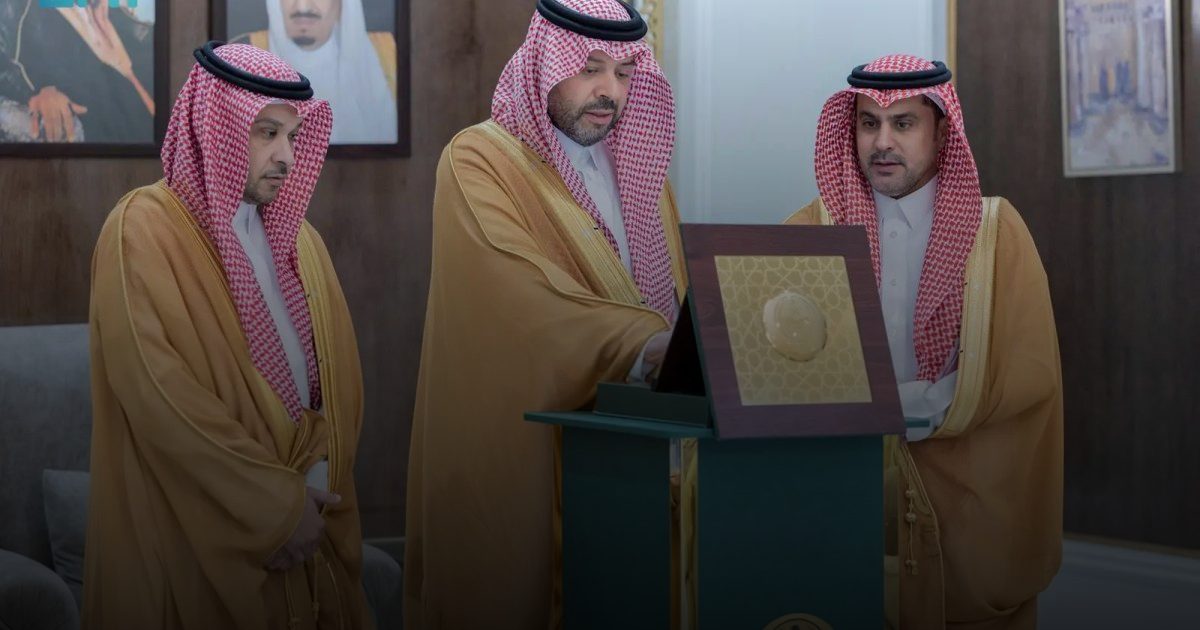 أمير الحدود الشمالية يُدشِّن فعاليات اليوم العالمي لسلامة المرضى