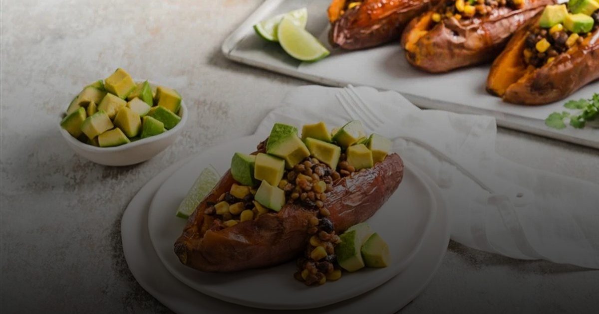 10 أطعمة لشعر صحي وتجدد الخلايا