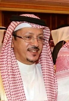 وفاة فهد الشاعر مدير العلاقات العامة السابق بتخصصي الرياض