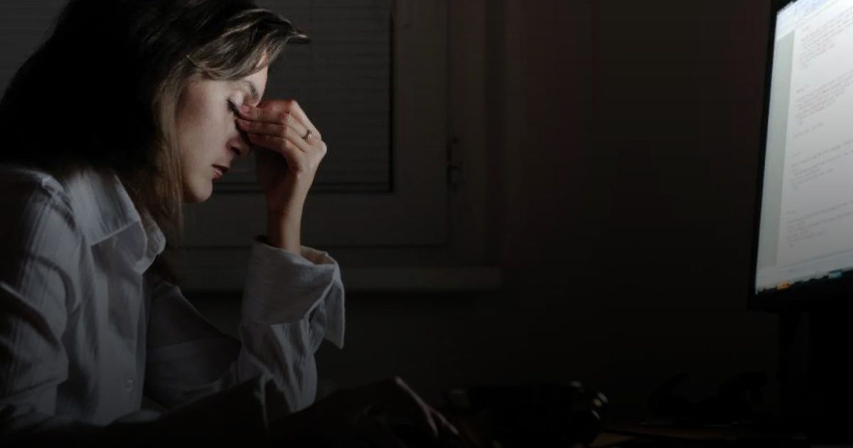 علامات نقص فيتامين B12 وطرق العلاج الفعالة