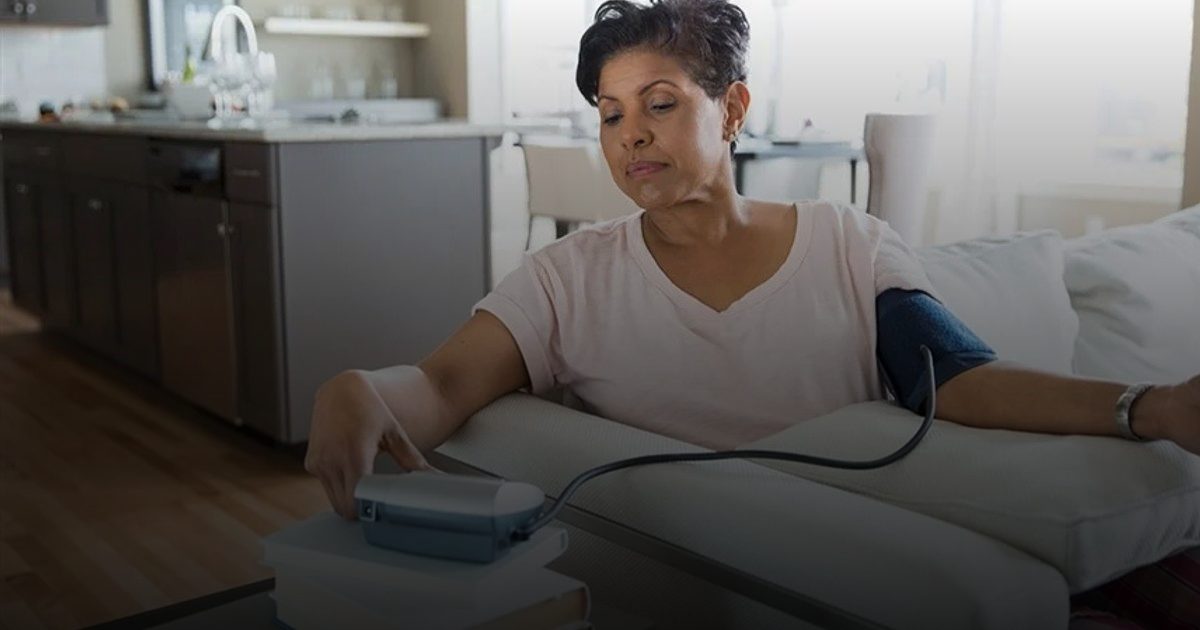 مساعد رقمي بالذكاء الاصطناعي يراقب ضغط الدم ويحمي القلب