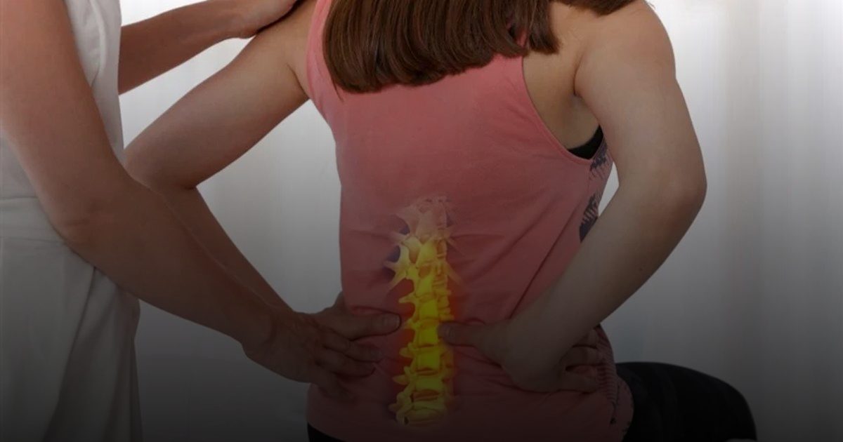 رفع الأوزان والانحناء يزيدان خطر الإصابة على المدى القصير